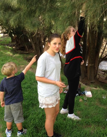 Mistletoe picking Jack, Maia, Sarah