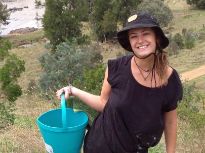 Hannah Miller and wattle seeds 2